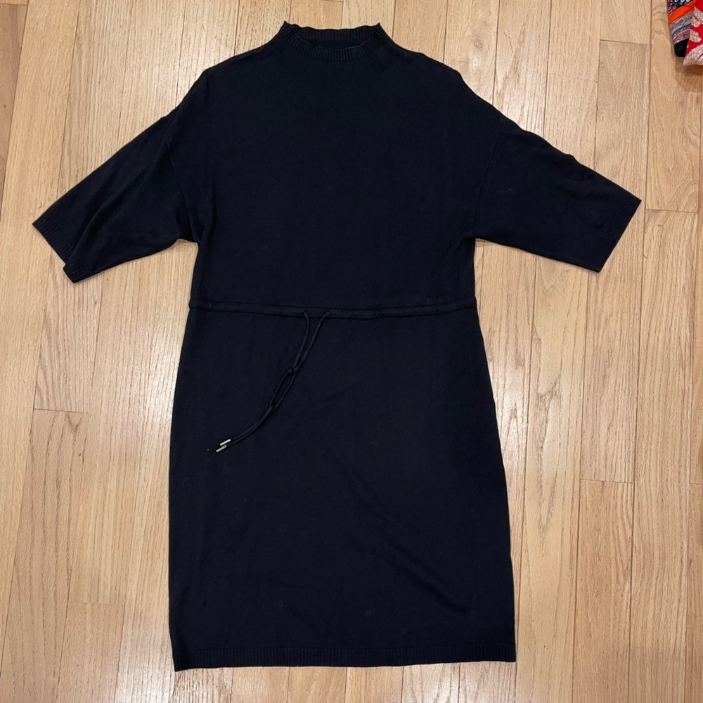 Anne Klein dolman sleeve dress
